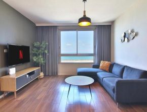 Luxury Suites by Notaly Ariel - Carmel Beach